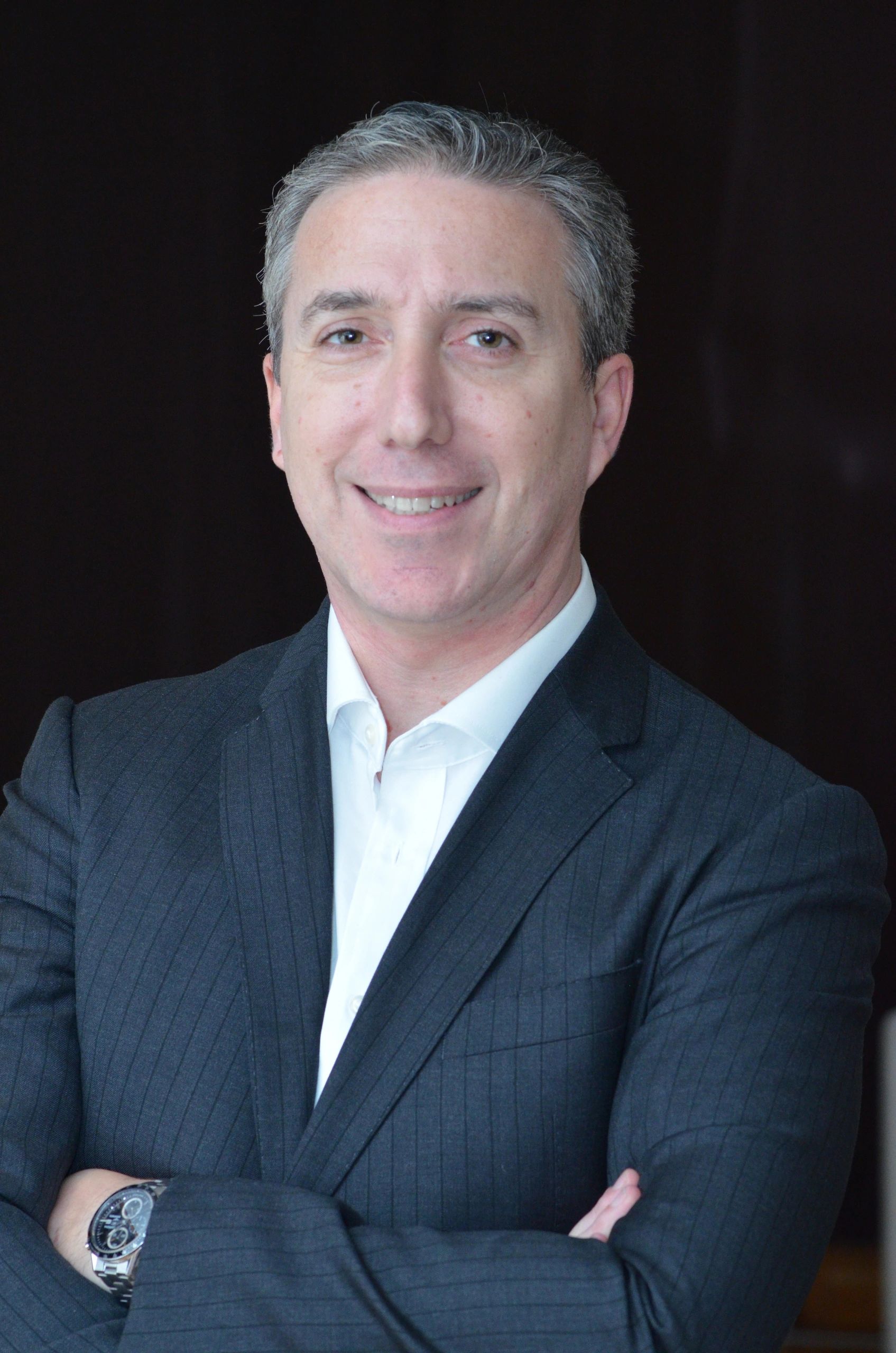 Israel Heskiel, senior IT consulting professional